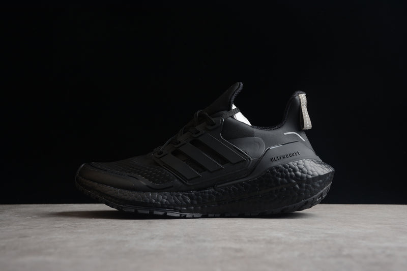 Adidas UltraBoost 21 All Black