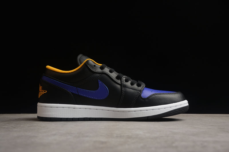 Air Jordan 1 Low Dark Concord