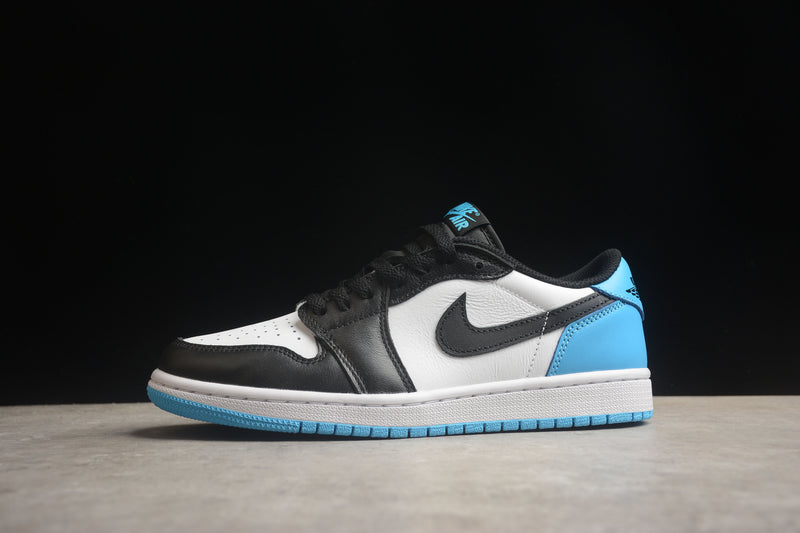 Air Jordan 1 Low - Black University Blue